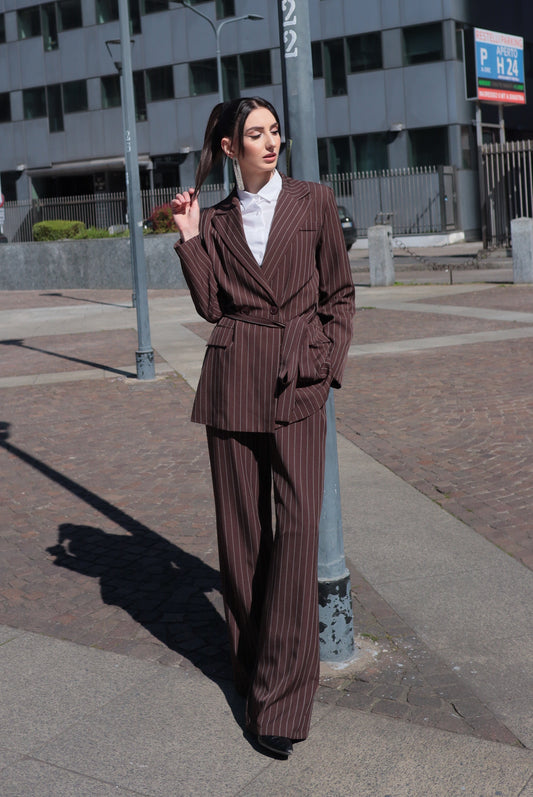 Tailleur gessato - cioccolato