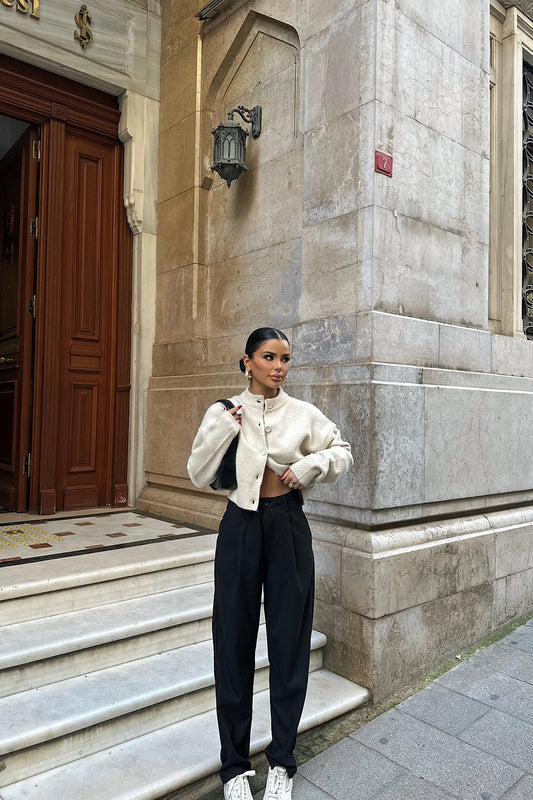 Black trousers with elastic waist