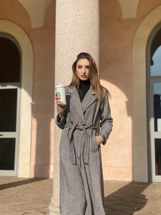 Cappotto lungo nero spigato  ESSENTIAL CHIC